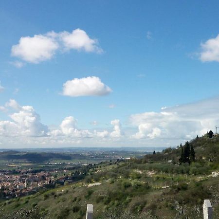 Panoramico10 Apartment With A View In Valpolicella SantʼAmbrogio di Valpolicella Exterior foto